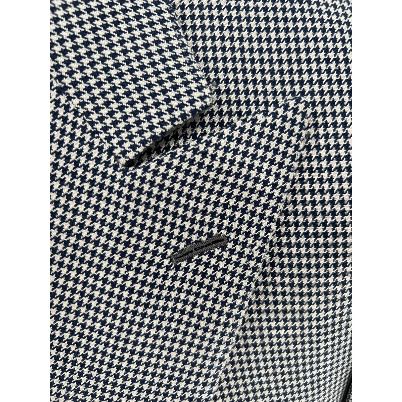 Brioni Blue & White Houndstooth 100% Silk DB Sport Coat - Size 54IT (44US)