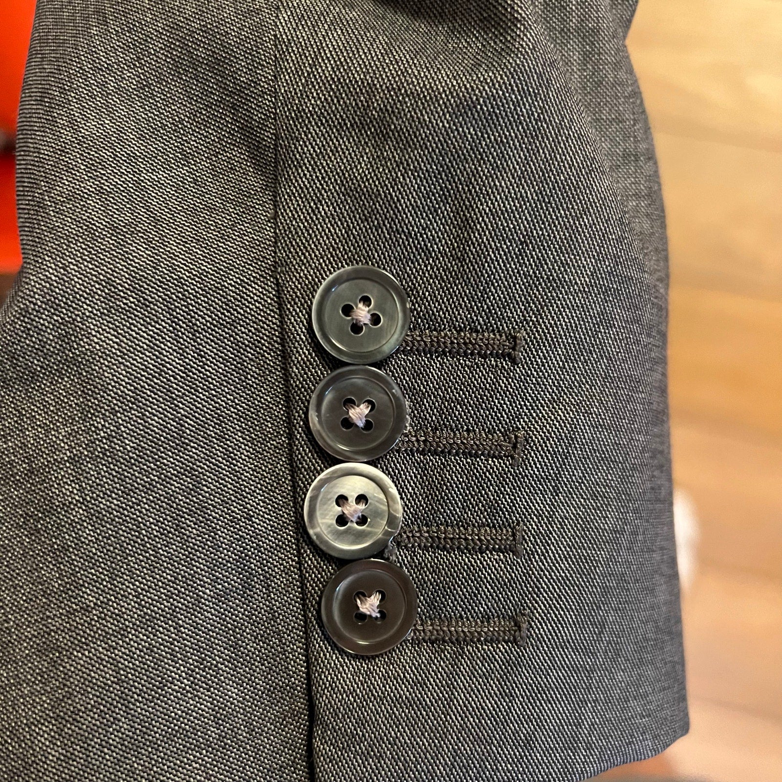 ISAIA Napoli Super 140s Wool “Gregory” Suit in Mid Gray - Size 44R