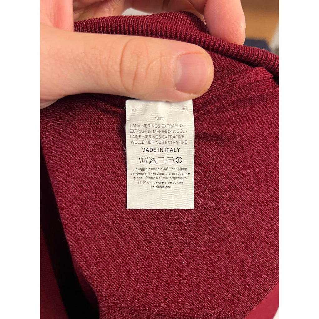 ISAIA Extrafine Merino Wool Crew Neck Pullover Sweater in Red - XL